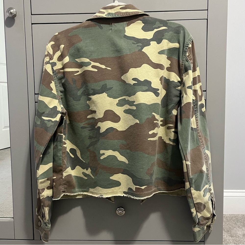 Camo Jacket - Picture 4 of 8
